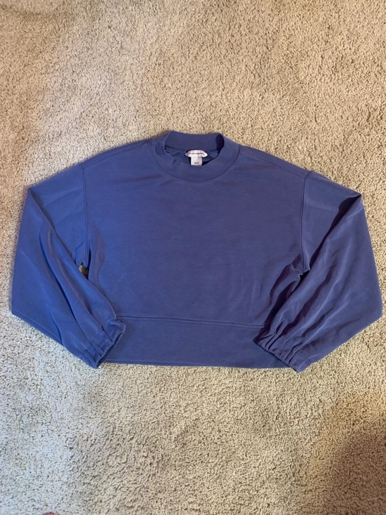 Club Monaco Tops - Club Monaco Women’s XS Boxy Cropped Drop Sleeve Crewneck Blue Sweatshirt